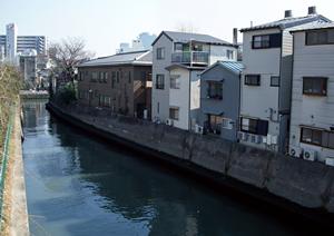 家庭の快適さを追求する！自然溢れる富山の魅力あふれるエクステリアデザインをご紹介